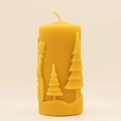Bienenwachskerze mit Schneemann - 6 cm x 11,5 cm